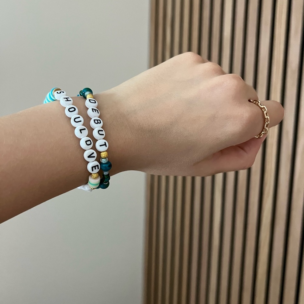 TAYLOR SWIFT | “Debut” Album Themed Bracelet + Ring Inspired Set